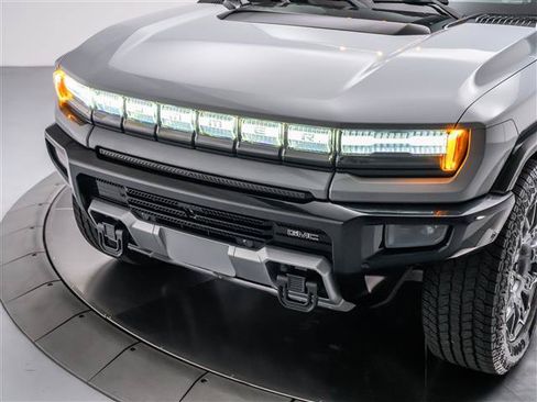 Used 2025 GMC Hummer EV 3X AWD/4WD image 9