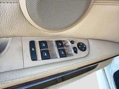 Used 2006 BMW 325xi 325xi image 7