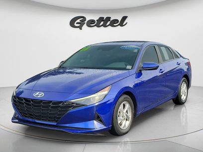 Certified 2023 Hyundai Elantra SE