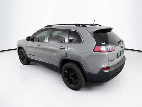Used 2023 Jeep Cherokee Altitude Lux AWD/4WD image 5