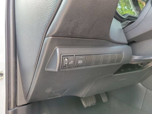 Used 2024 Toyota Corolla LE FWD image 25