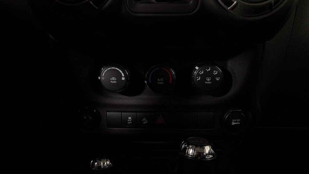 Used 2017 Jeep Wrangler Unlimited Sport w/ Quick Order Package 24S AWD/4WD image 23
