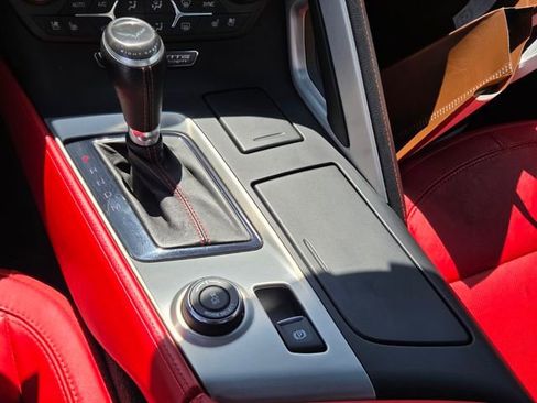 Used 2015 Chevrolet Corvette Stingray Convertible w/ 2LT Preferred Equipment Group RWD image 21