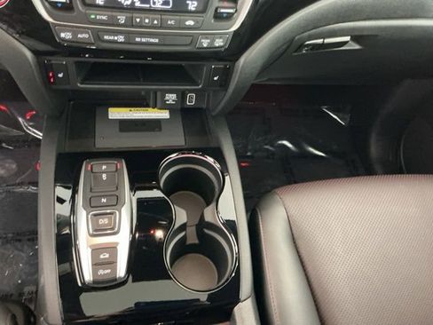 Used 2023 Honda Ridgeline Black Edition image 18