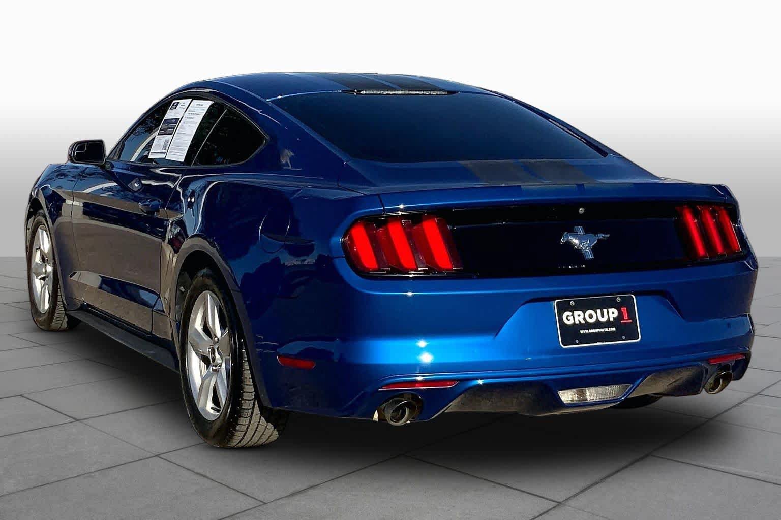 Certified 2017 Ford Mustang Coupe RWD image 12