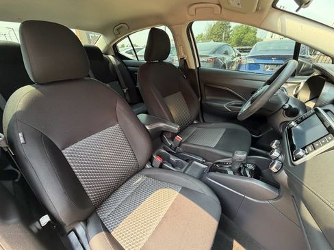 Used 2021 Nissan Versa S FWD image 24