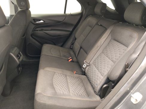 Used 2018 Chevrolet Equinox LT AWD/4WD image 18
