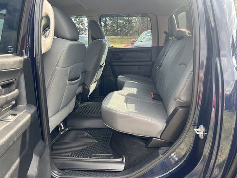 Used 2014 RAM 1500 SLT image 9