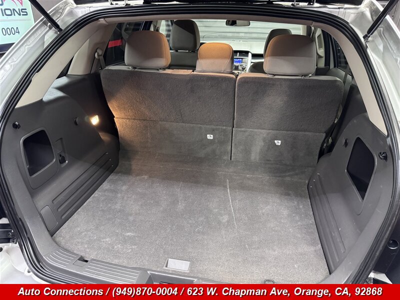 Used 2013 Ford Edge SE FWD image 18