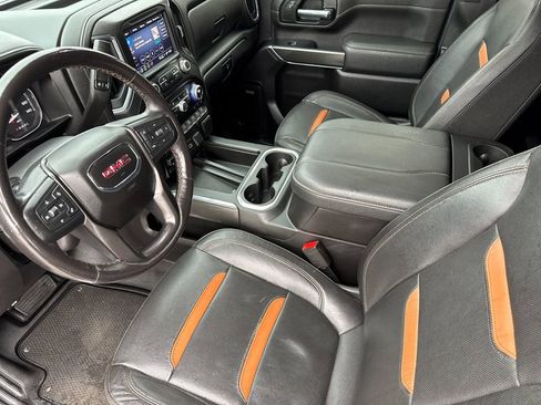 Used 2023 GMC Sierra 2500 AT4 w/ AT4 Premium Plus Package AWD/4WD image 9