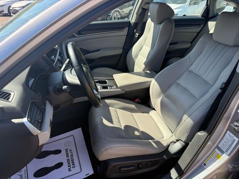 Used 2019 Honda Accord EX-L image 7