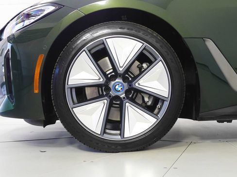Certified 2024 BMW i4 eDrive40 w/ Premium Package RWD image 5