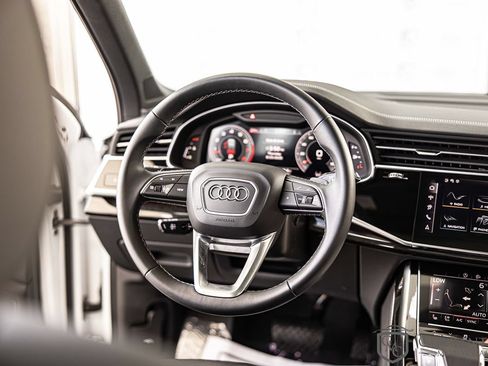 Used 2025 Audi Q7 3.0T Premium Plus w/ Premium Plus Package AWD/4WD image 40