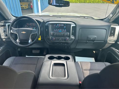 Used 2018 Chevrolet Silverado 1500 LT w/ All Star Edition image 11