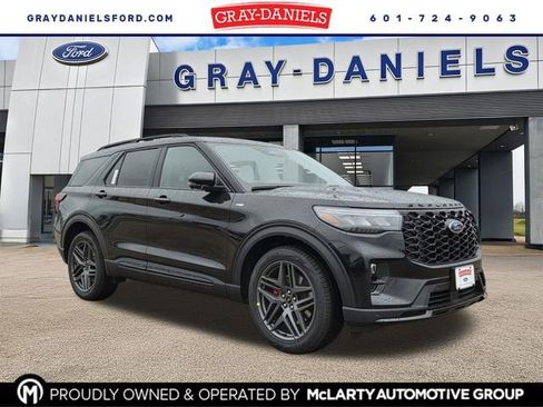 New 2026 Ford Explorer ST-Line w/ ST-Line Street Pack RWD image 1