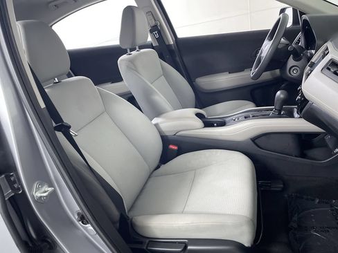 Used 2021 Honda HR-V LX image 23