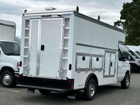 New 2026 Ford E-350 and Econoline 350 Super Duty w/ Power Equipment Group RWD image 5