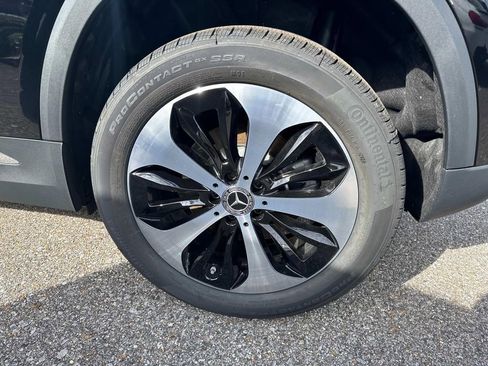 Used 2025 Mercedes-Benz GLA 250 image 3