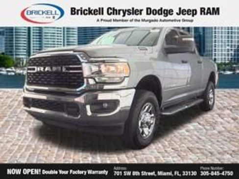 Used 2024 RAM 2500 Big Horn w/ Sport Appearance Package AWD/4WD image 17