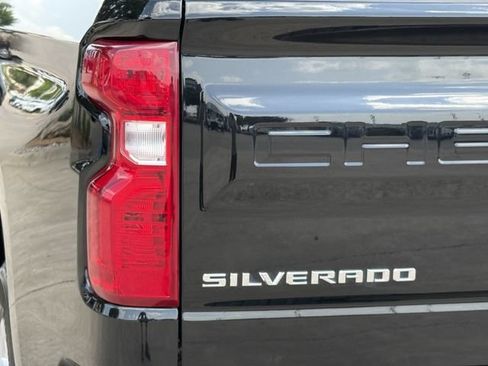 Certified 2026 Chevrolet Silverado 1500 LT RWD image 7