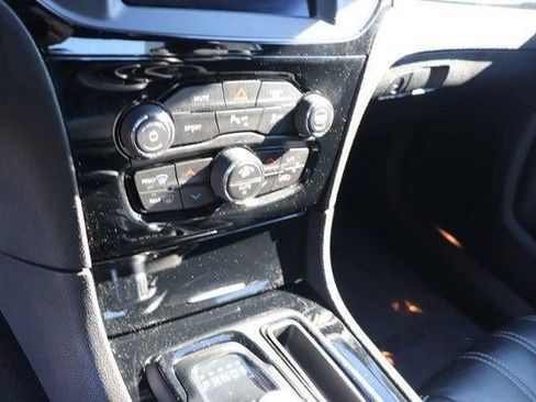 Used 2023 Chrysler 300 S image 21