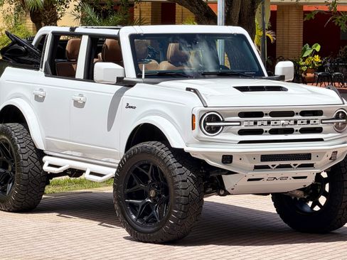 Used 2026 Ford Bronco Outer Banks AWD/4WD image 5