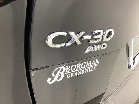 Used 2025 MAZDA CX-30 AWD 2.5 S w/ Preferred Package image 26