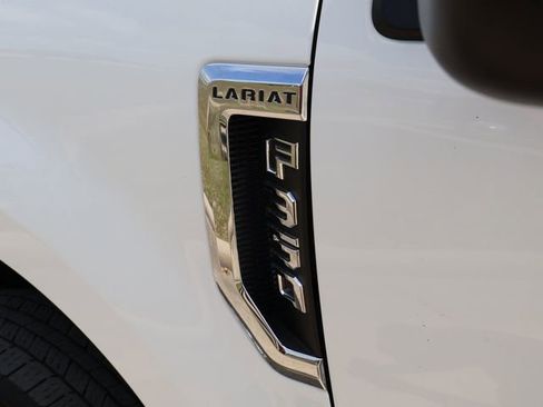 Used 2022 Ford F350 Lariat w/ Lariat Ultimate Package image 38