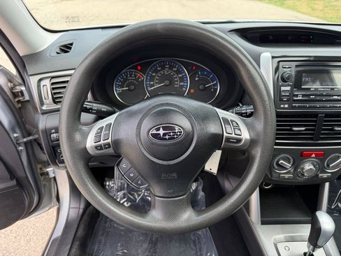 Used 2013 Subaru Forester 2.5X Premium w/ Popular Pkg 3 AWD/4WD image 14