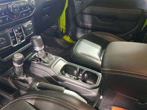 Used 2021 Jeep Wrangler Unlimited Sahara w/ Uconnect 4C Nav & Sound Group image 23