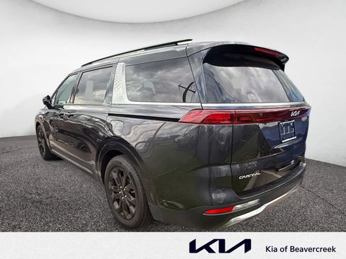 Used 2024 Kia Carnival SX FWD image 7