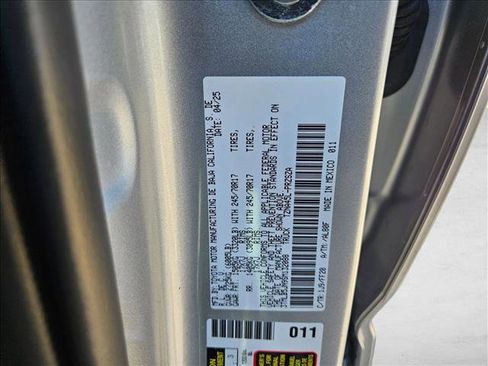 Used 2025 Toyota Tacoma SR5 AWD/4WD image 23