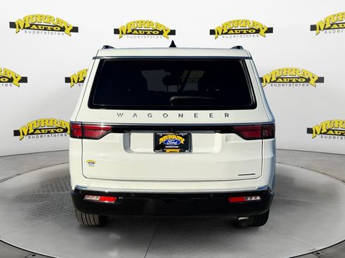 Used 2024 Jeep Wagoneer Series III image 4