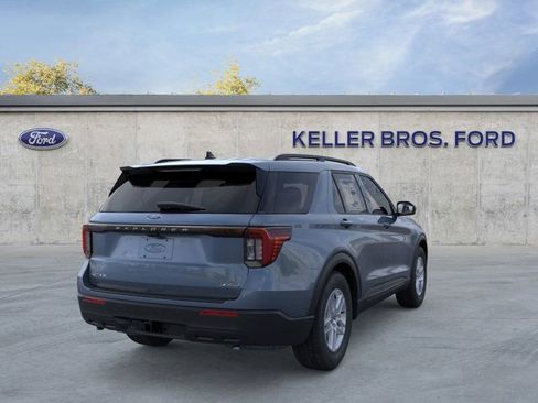 New 2026 Ford Explorer Active image 8