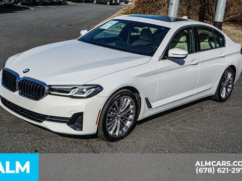 Used 2022 BMW 530i w/ Convenience Package image 15