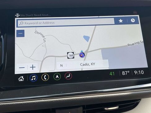 Used 2023 Buick Envision Avenir AWD/4WD image 30