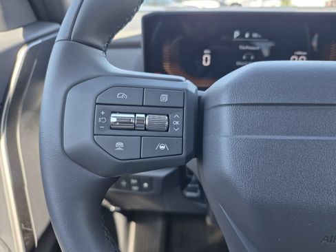 New 2027 Kia Seltos X-Line S w/ X-Line S Premium Package AWD/4WD image 18