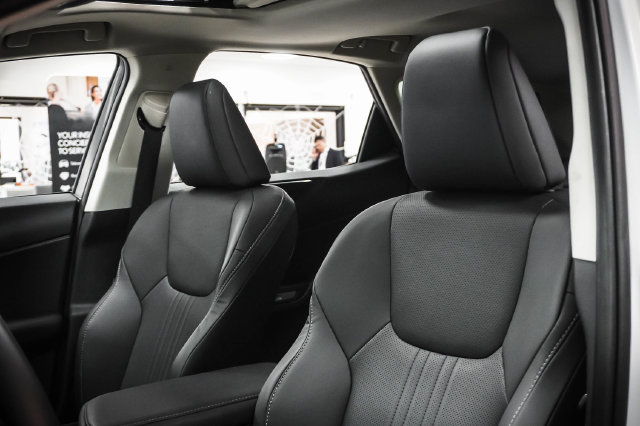 Certified 2026 Lexus NX 350 AWD w/ Accessory Package (2T) image 10
