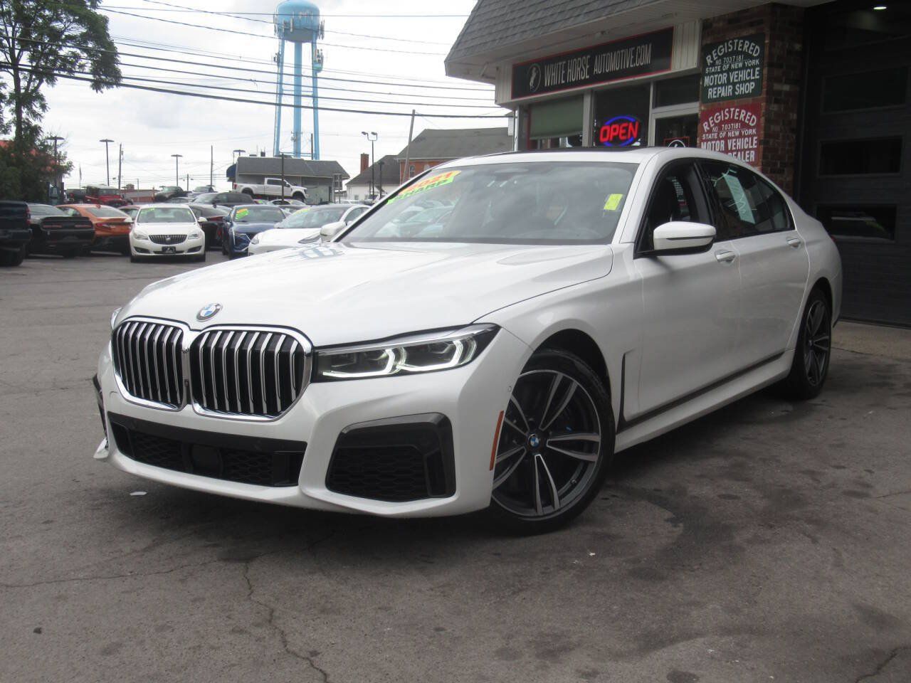 Used 2021 BMW 750i xDrive w/ Executive Package AWD/4WD image 42