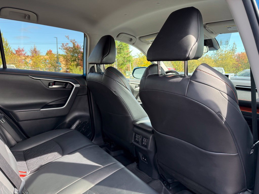 Used 2019 Toyota RAV4 Adventure AWD/4WD image 19