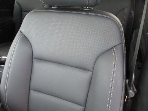 Certified 2025 Chevrolet Traverse LT image 15