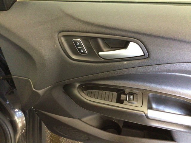Used 2016 Ford C-MAX SE FWD image 9
