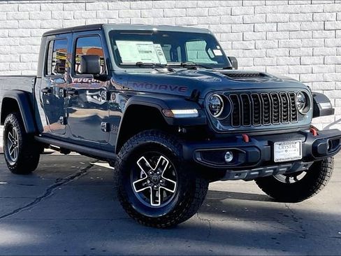 New 2026 Jeep Gladiator Mojave image 14