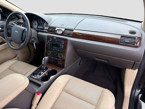 Used 2008 Ford Taurus Limited FWD image 34