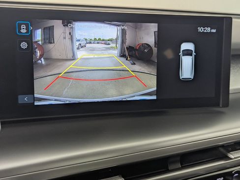 Certified 2026 Hyundai Ioniq 9 SE AWD/4WD image 20