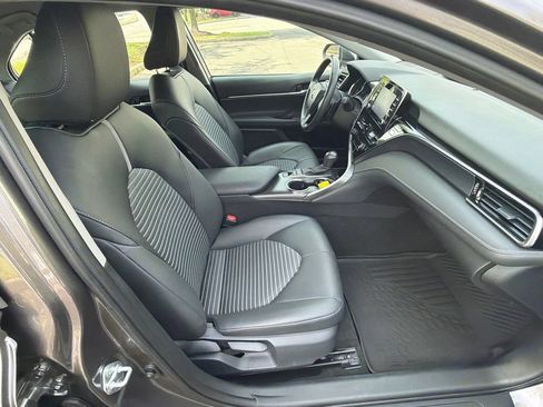 Used 2024 Toyota Camry SE FWD image 28