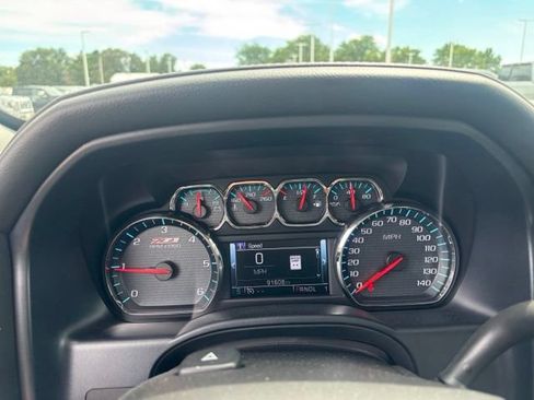 Used 2017 Chevrolet Silverado 2500 LTZ w/ Vortec Plus Package AWD/4WD image 9