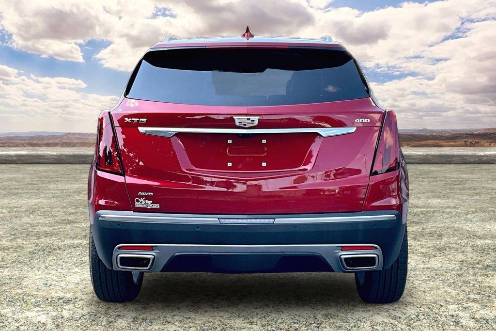Certified 2026 Cadillac XT5 Premium Luxury w/ Driver Assist Package AWD/4WD image 6