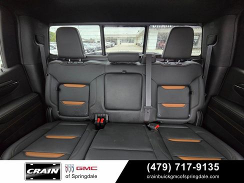 Used 2024 GMC Sierra 1500 AT4 w/ Technology Package AWD/4WD image 29
