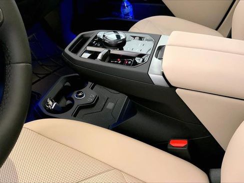 New 2025 BMW iX xDrive50 w/ Premium Package image 6